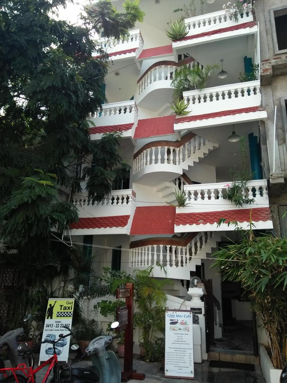 L'Escale Hotel Pondicherry Exterior foto